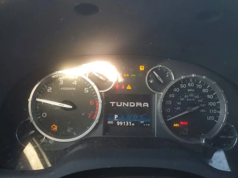 2016 TOYOTA TUNDRA SR5  