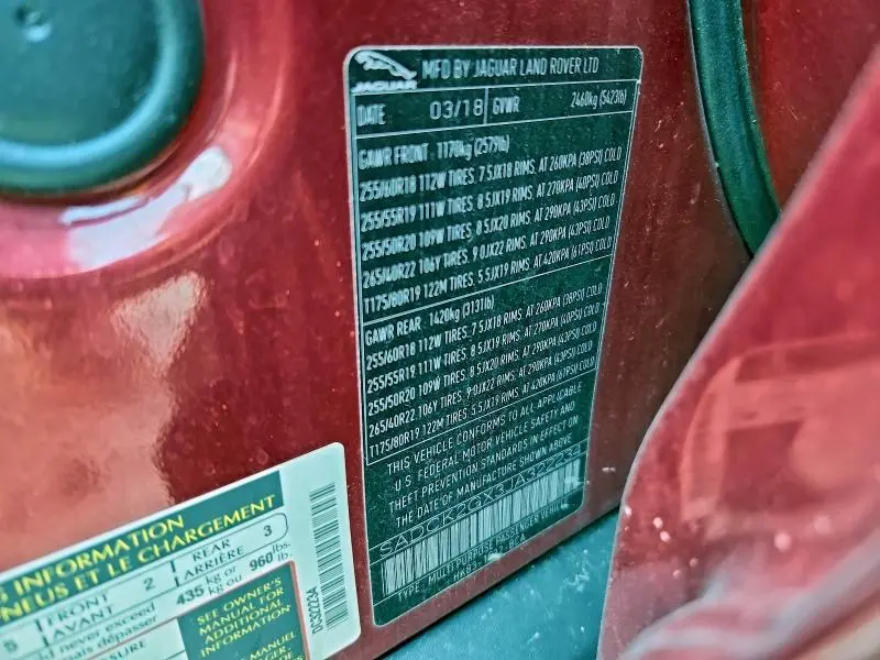 2018 JAGUAR F-PACE PRESTIGE  