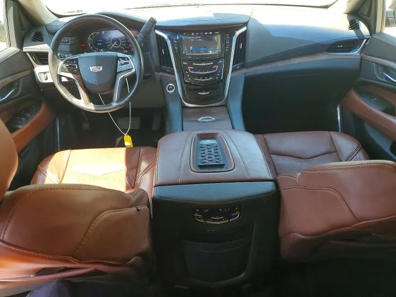 2016 CADILLAC ESCALADE LUXURY  