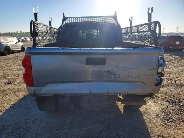 2017 TOYOTA TUNDRA SR5  