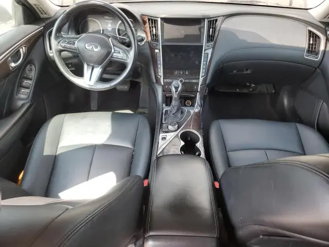 2019 INFINITI Q50 LUXE  