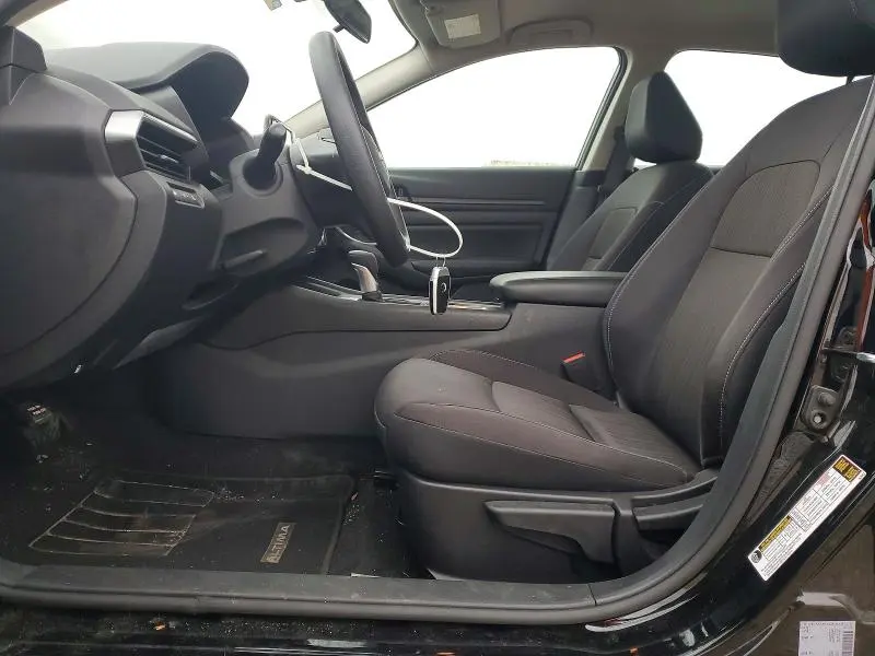 2024 NISSAN ALTIMA S  