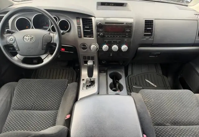 2011 TOYOTA TUNDRA DOUBLE CAB SR5  