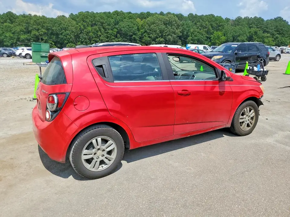 2015 CHEVROLET SONIC LT  