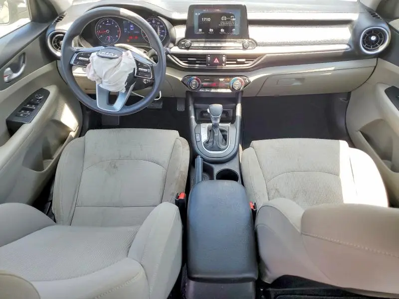 2019 KIA FORTE LXS  