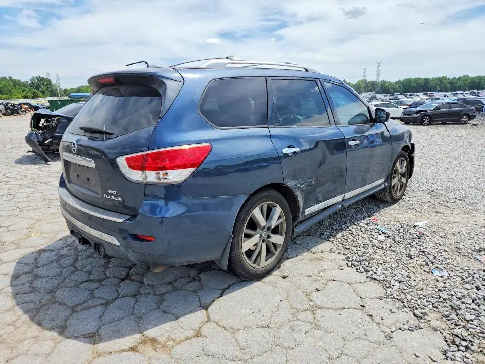 2014 NISSAN PATHFINDER S  