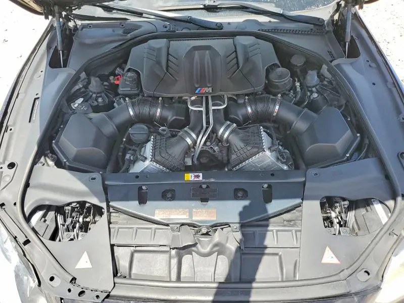 2014 BMW M6   