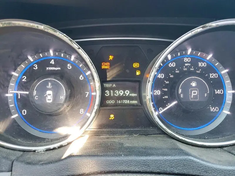 2012 HYUNDAI SONATA GLS  