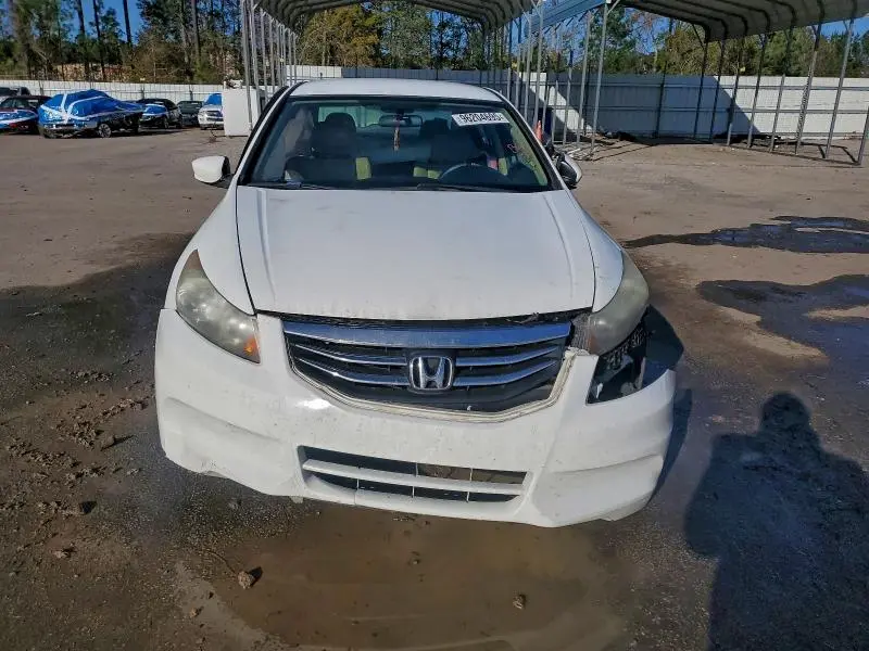 2011 HONDA ACCORD SE  