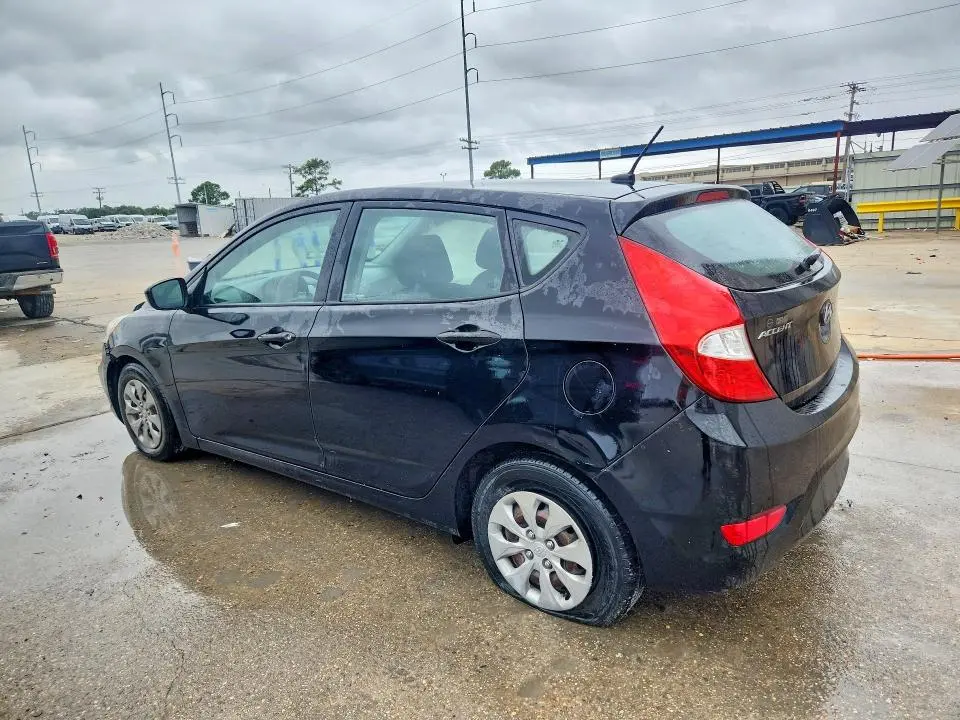 2017 HYUNDAI ACCENT SE  