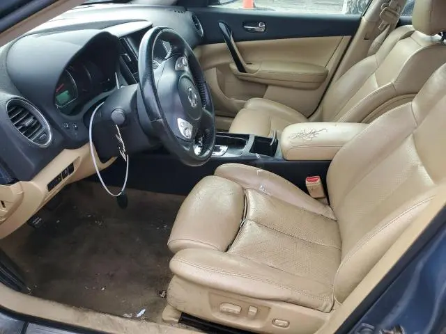 2010 NISSAN MAXIMA S  