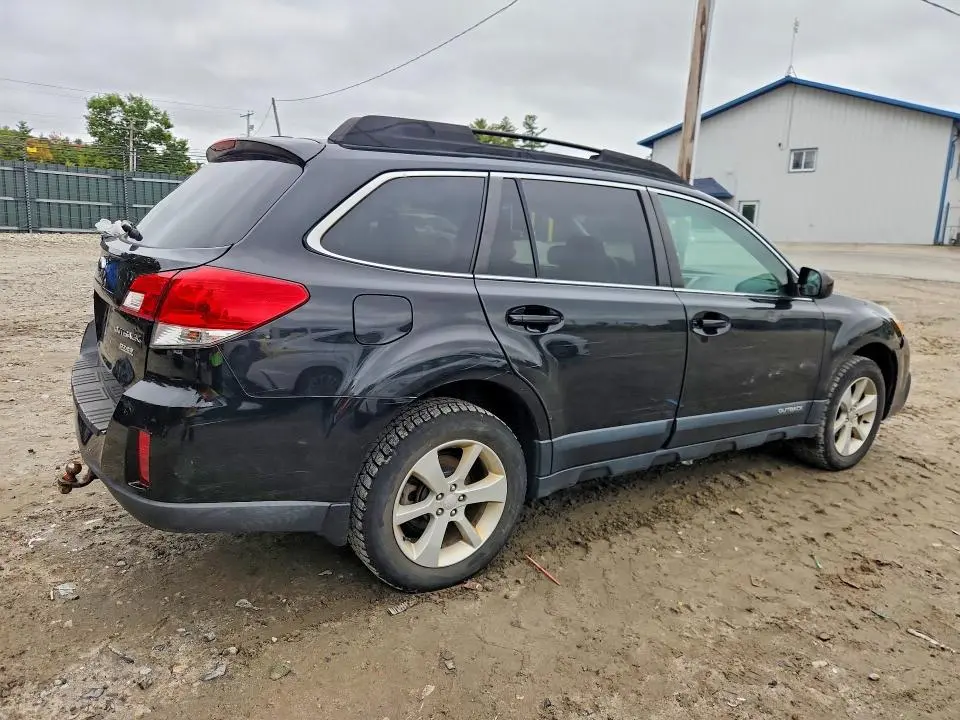 2013 SUBARU OUTBACK 2.5I PREMIUM  