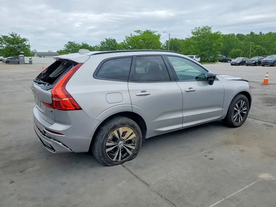 2024 VOLVO XC60 CORE  