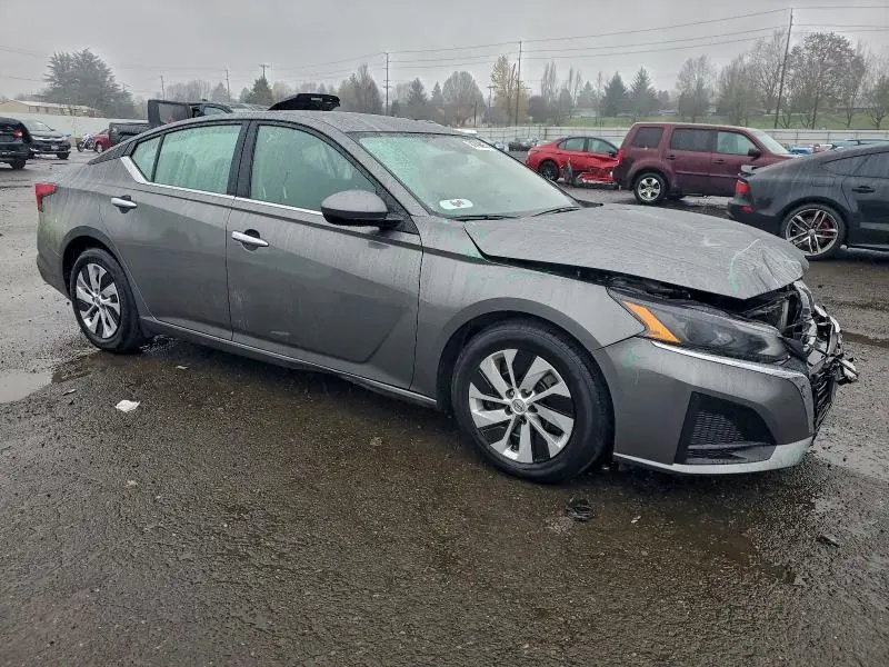 2023 NISSAN ALTIMA S  