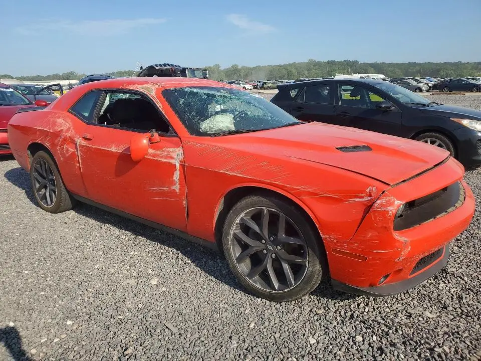2020 DODGE CHALLENGER SXT  