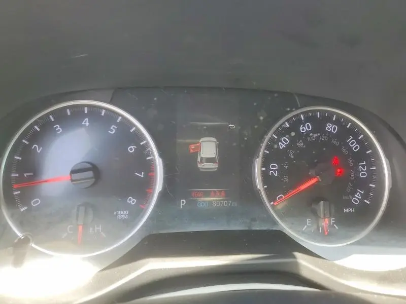 2020 TOYOTA RAV4 LE  