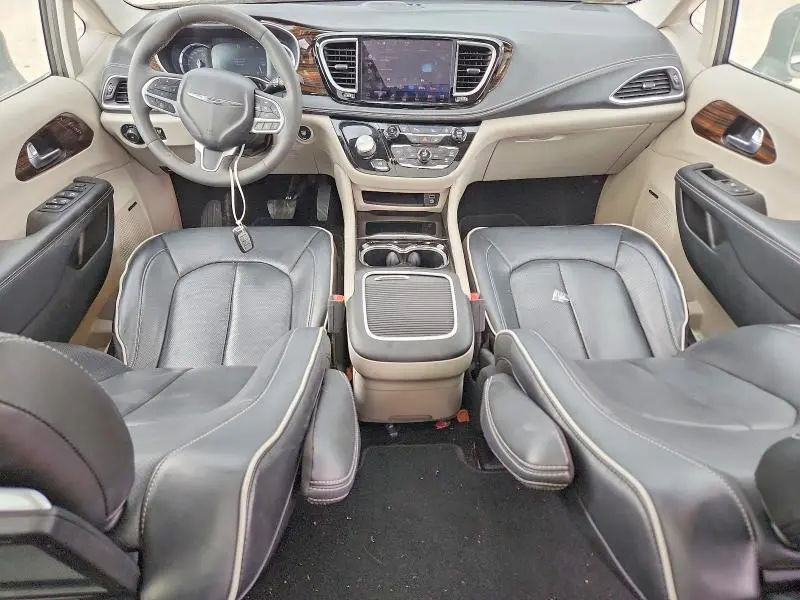 2022 CHRYSLER PACIFICA HYBRID LIMITED  