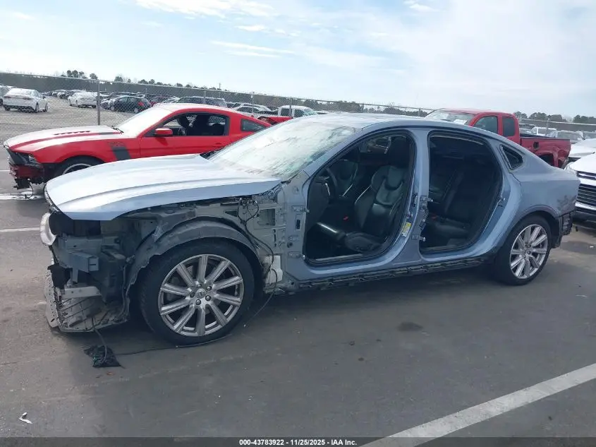 2018 VOLVO S90 T6 INSCRIPTION