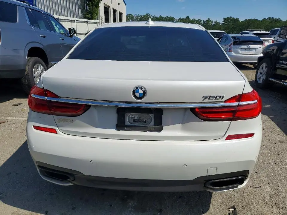 2019 BMW 750 I  
