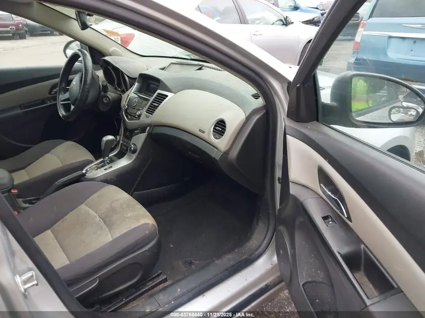 2014 CHEVROLET CRUZE LS AUTO