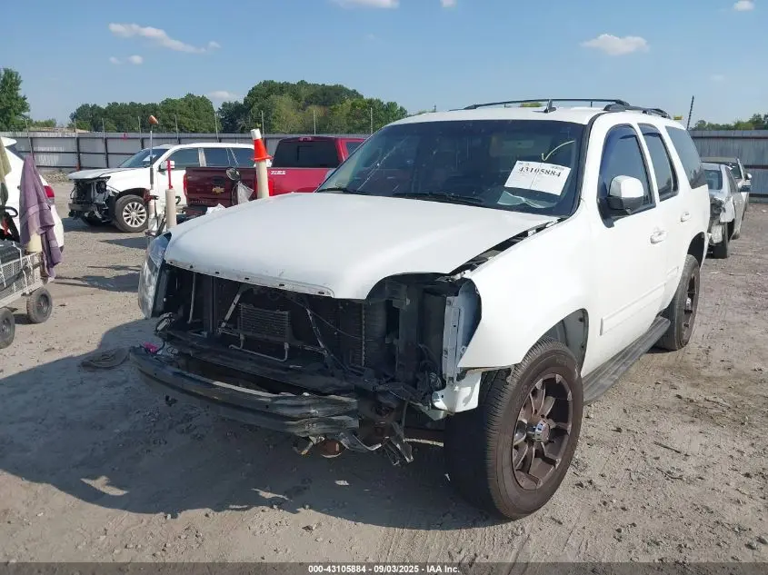 2013 GMC YUKON SLE