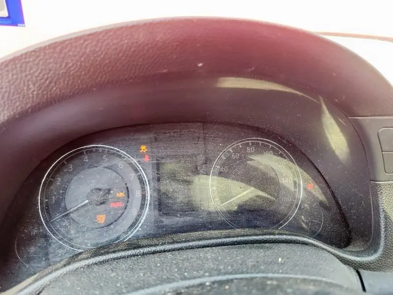 2011 INFINITI G37 BASE  