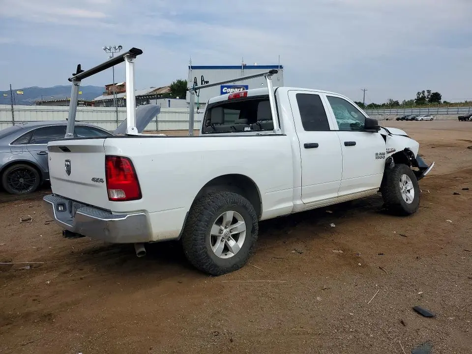 2015 RAM 1500 ST  
