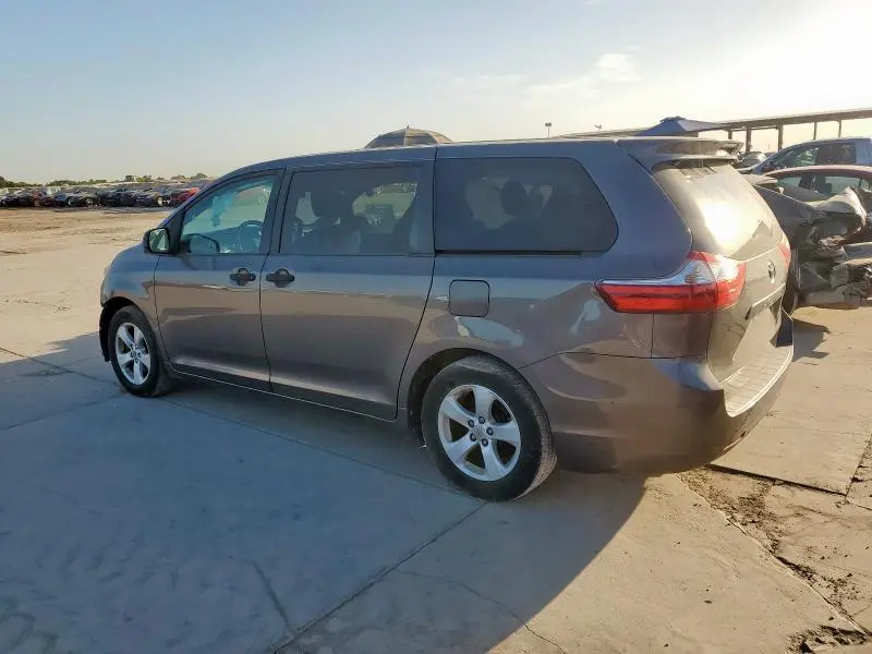 2015 TOYOTA SIENNA   