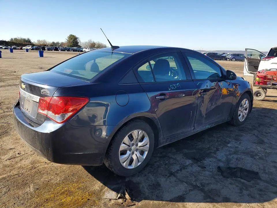 2014 CHEVROLET CRUZE LS  