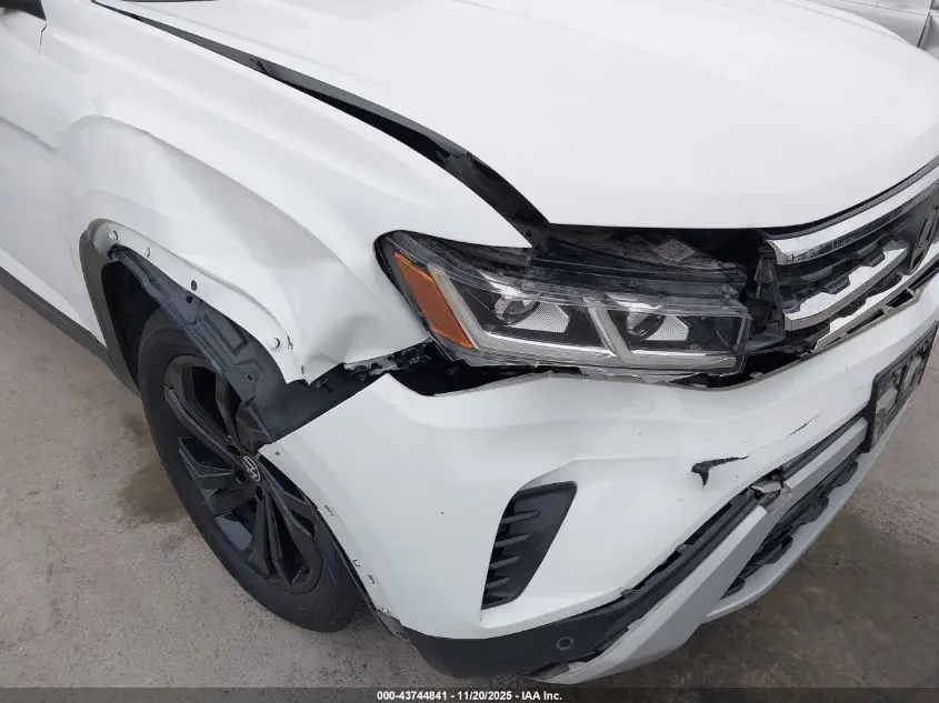 2022 VOLKSWAGEN ATLAS 3.6L V6 SE W/TECHNOLOGY