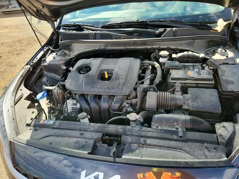2024 KIA FORTE LXS  
