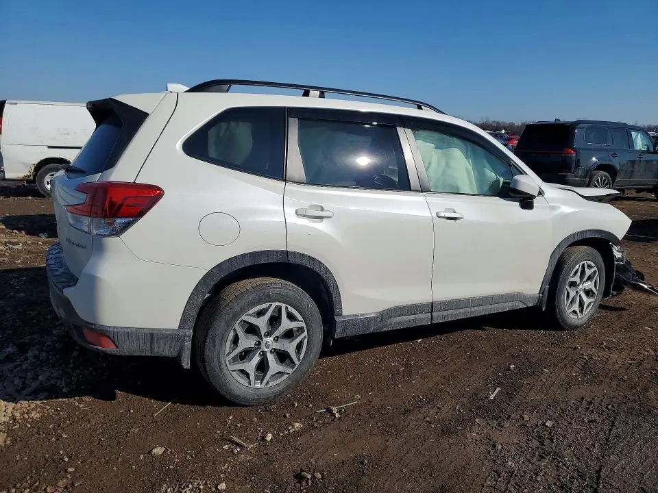 2019 SUBARU FORESTER PREMIUM  