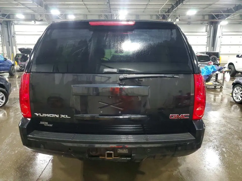 2014 GMC YUKON XL K1500 SLT  