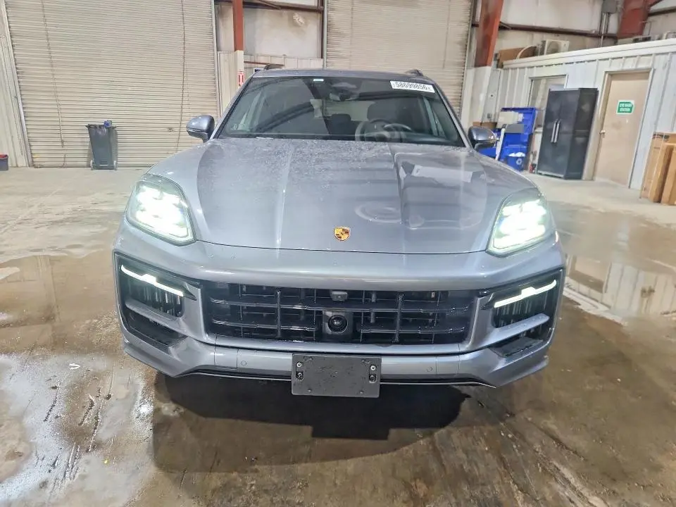 2026 PORSCHE CAYENNE S  