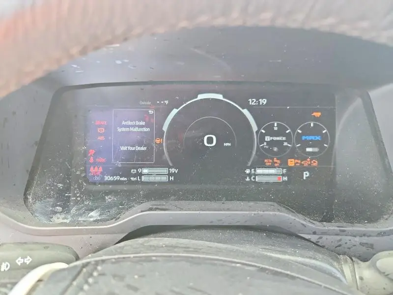 2024 TOYOTA TUNDRA CREWMAX LIMITED  