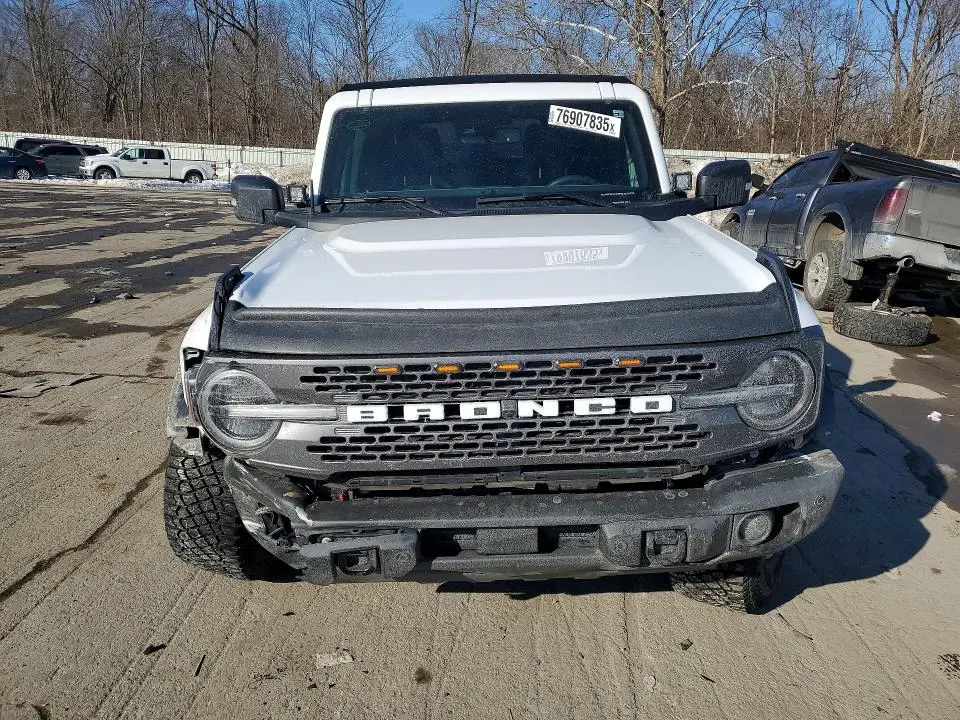 2023 FORD BRONCO BASE  