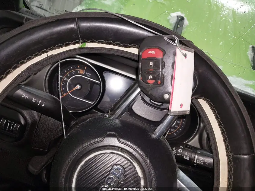 2020 JEEP WRANGLER UNLIMITED SAHARA 4X4