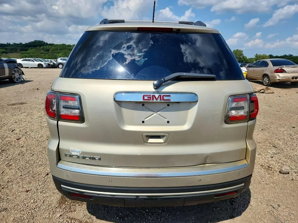 2013 GMC ACADIA SLT-1  
