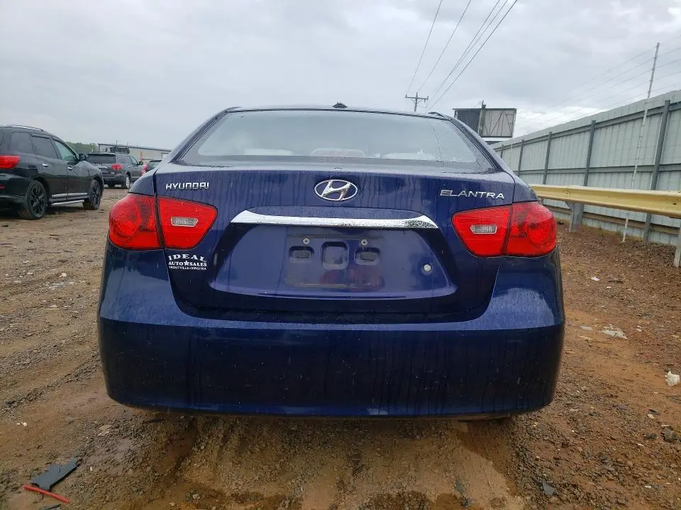 2010 HYUNDAI ELANTRA GLS  