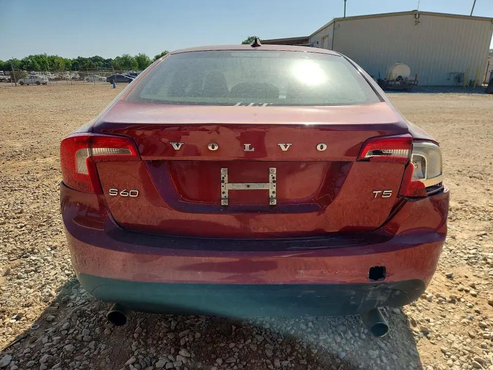 2013 VOLVO S60 T5  