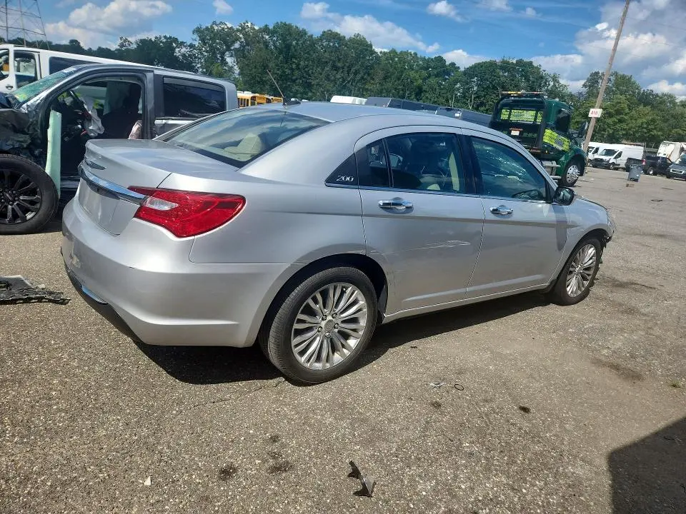 2012 CHRYSLER 200 LIMITED  