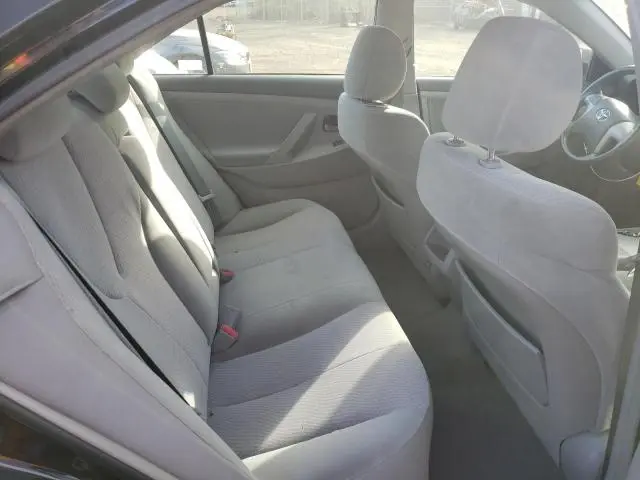 2010 TOYOTA CAMRY BASE  