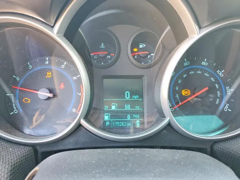 2012 CHEVROLET CRUZE LT  