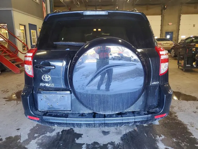 2012 TOYOTA RAV4   