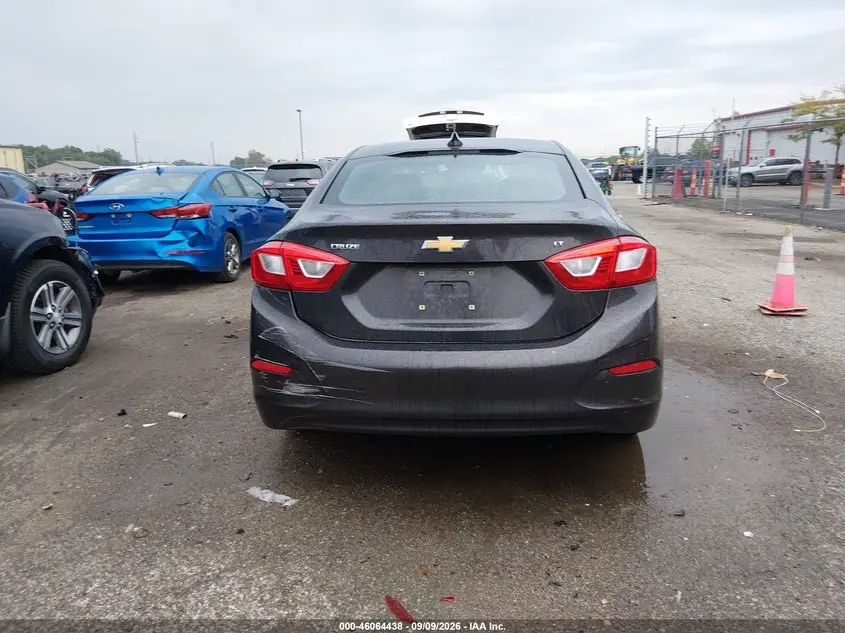 2017 CHEVROLET CRUZE LT AUTO