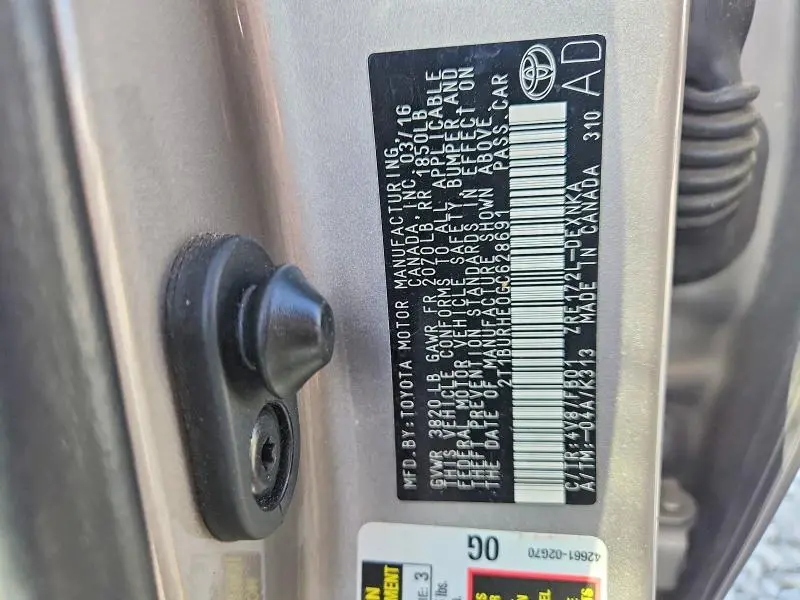 2016 TOYOTA COROLLA LE  