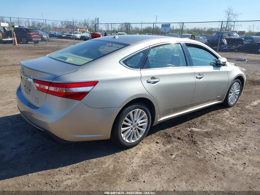 2014 TOYOTA AVALON HYBRID XLE TOURING