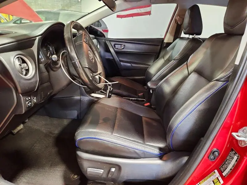 2018 TOYOTA COROLLA XSE  