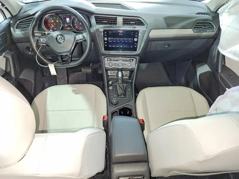2019 VOLKSWAGEN TIGUAN SE  