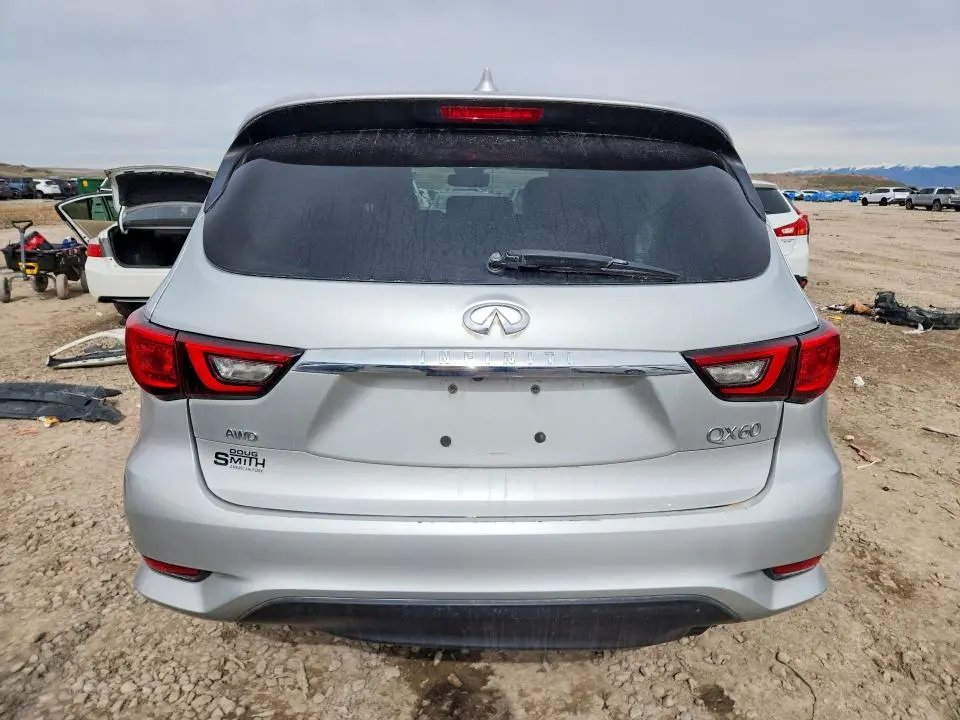 2019 INFINITI QX60 LUXE  